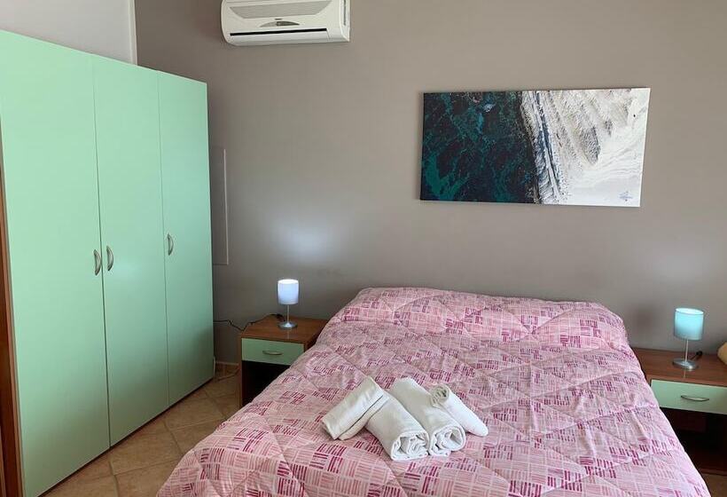 غرفة قياسية رباعية, La Corte Di Sofia