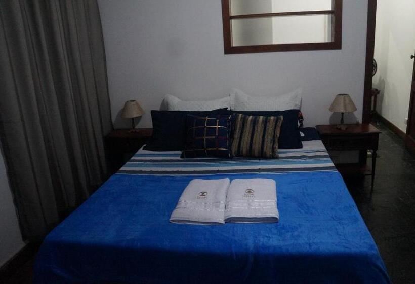 Quarto Triplo Estandar Vista Piscina, Pousada Beirute