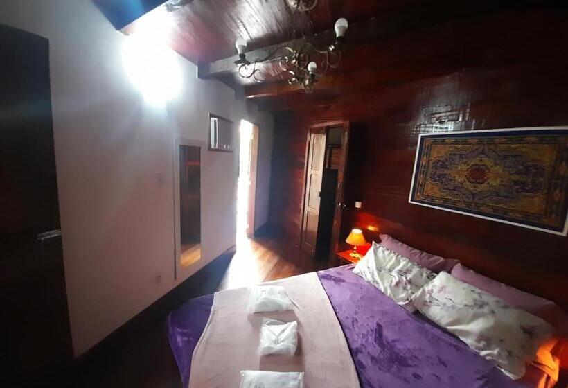 Люкс, Pousada Beirute