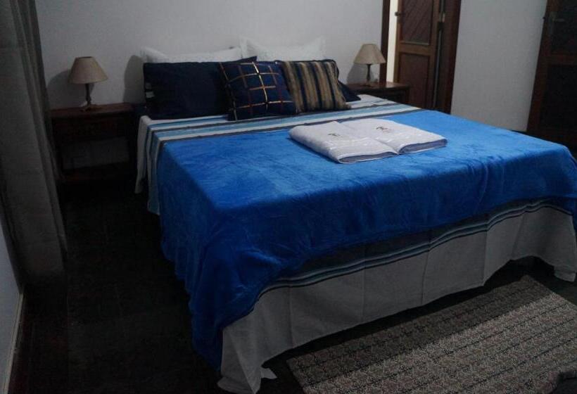 Трехместный Номер Стандарт Вид на Бассейн, Pousada Beirute