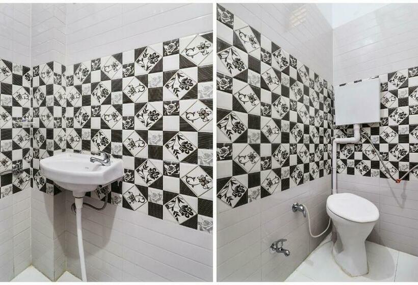 غرفة ديلوكس ثلاثية, O Chandra