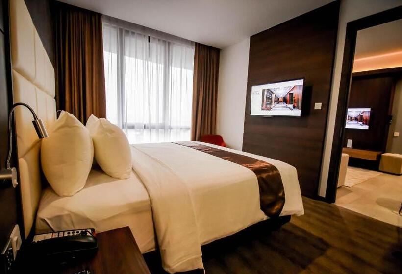 Полулюкс, Asialink Hotel Batam By Prasanthi