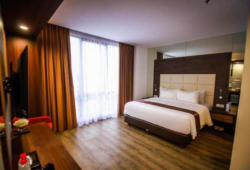 Номер Deluxe Кровать Кинг, Asialink Hotel Batam By Prasanthi