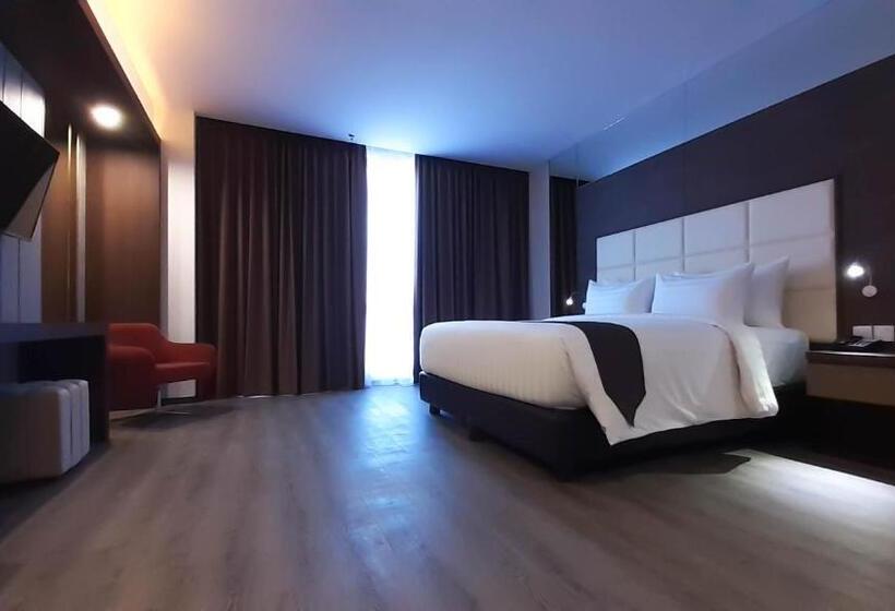 Номер Deluxe Кровать Кинг, Asialink Hotel Batam By Prasanthi