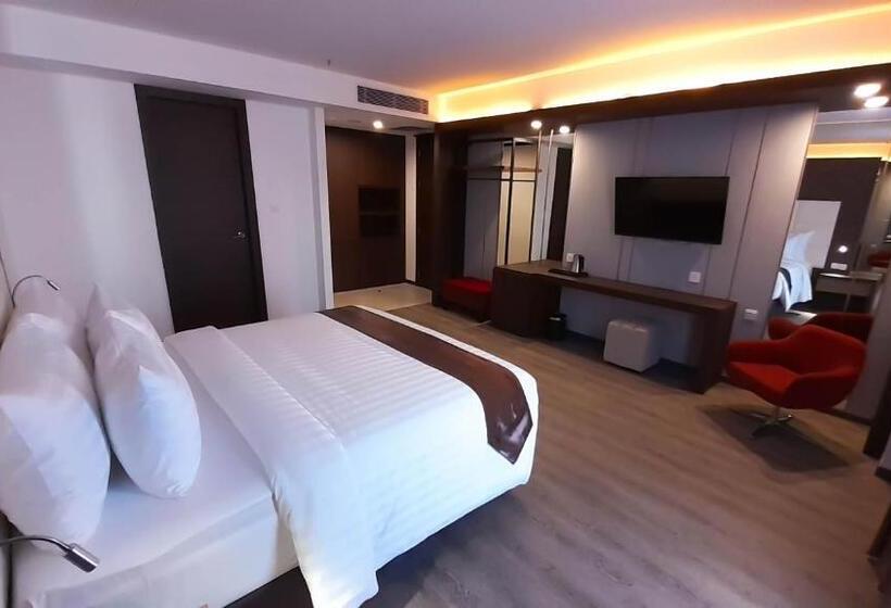 Номер Deluxe Кровать Кинг, Asialink Hotel Batam By Prasanthi