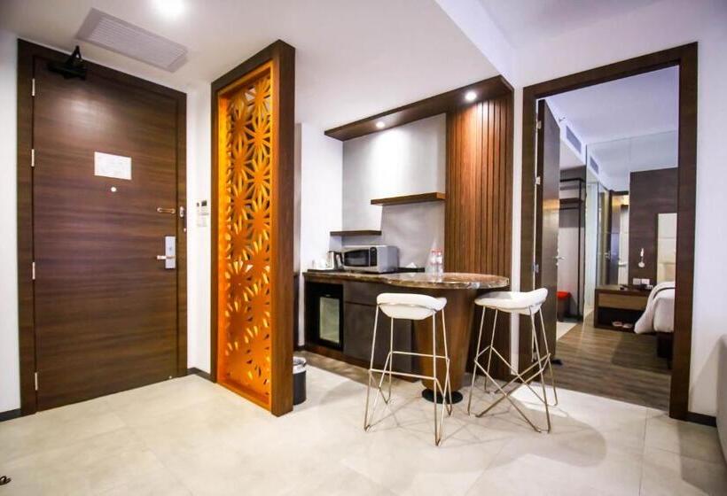 Полулюкс, Asialink Hotel Batam By Prasanthi