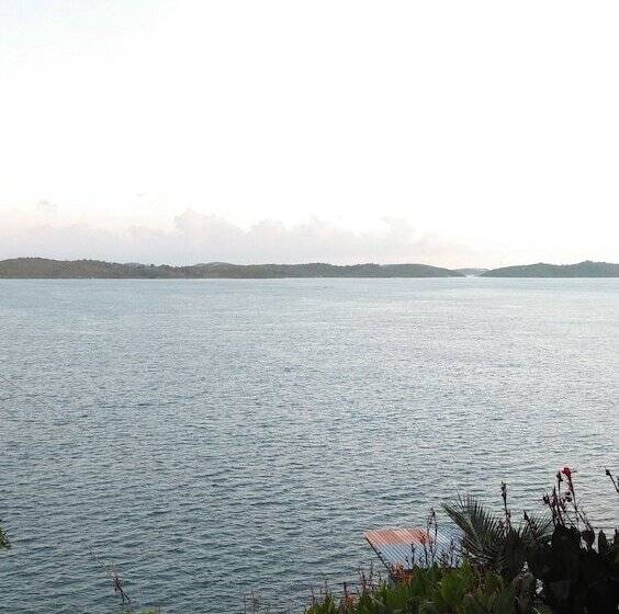 חדר דלוקס, Barelang Bridge