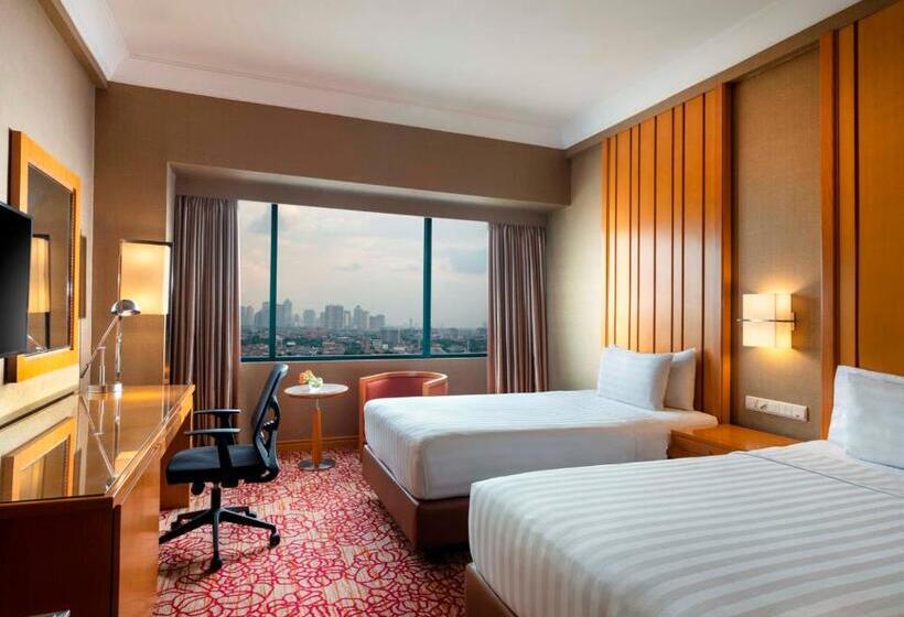 プールビュースタンダードルーム, Ciputra Jakarta Managed By Swiss Belhotel International