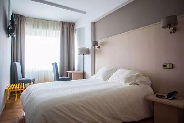 Quarto standard, Brial