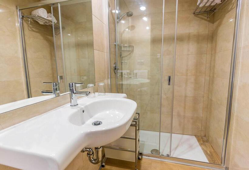 Номер Стандарт Вид на Бассейн, Eix Alcudia Hotel Adults Only