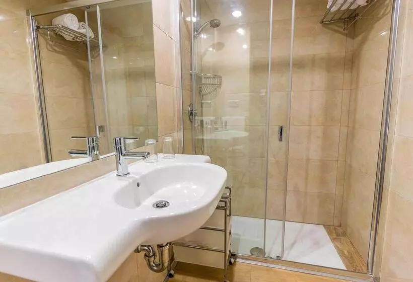اتاق استاندارد با چشم‌انداز استخر, Eix Alcudia Hotel Adults Only