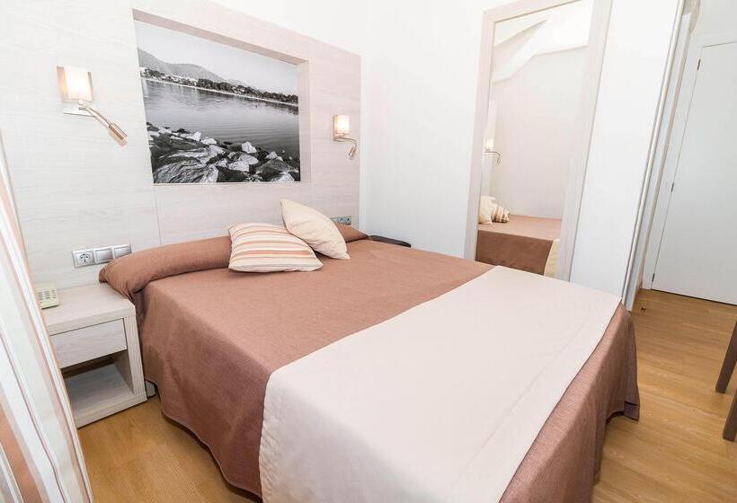 Номер Стандарт Вид на Бассейн, Eix Alcudia Hotel Adults Only