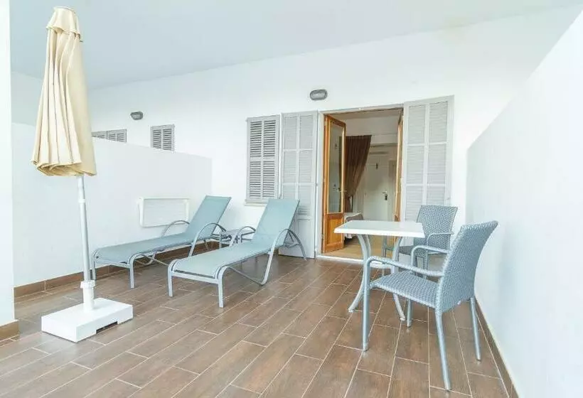 سوییت جونیور, Eix Alcudia Hotel Adults Only