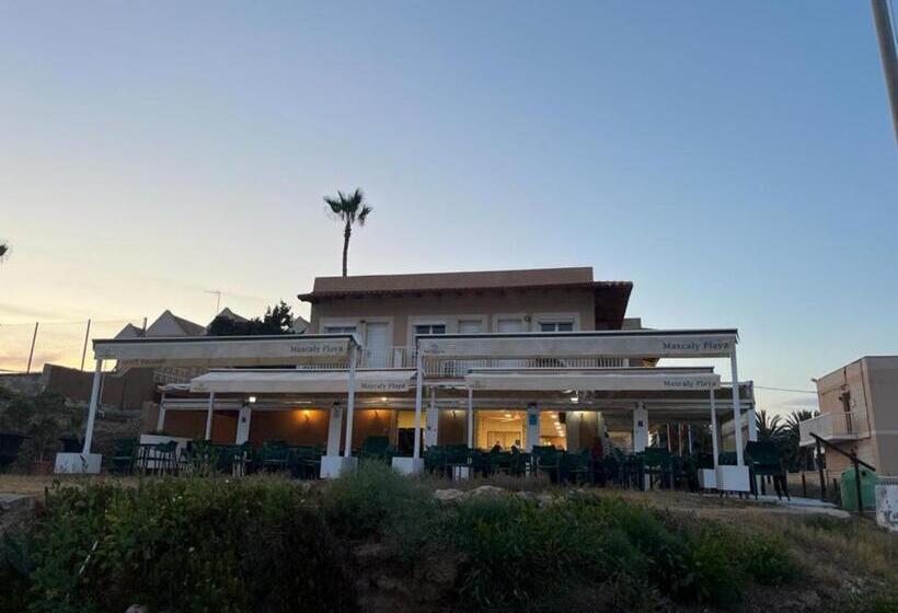 חדר סטנדרט לשלושה, Maxcaly Playa