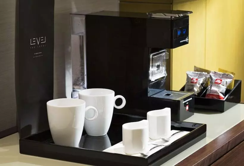 スイート, Melia Hanoi