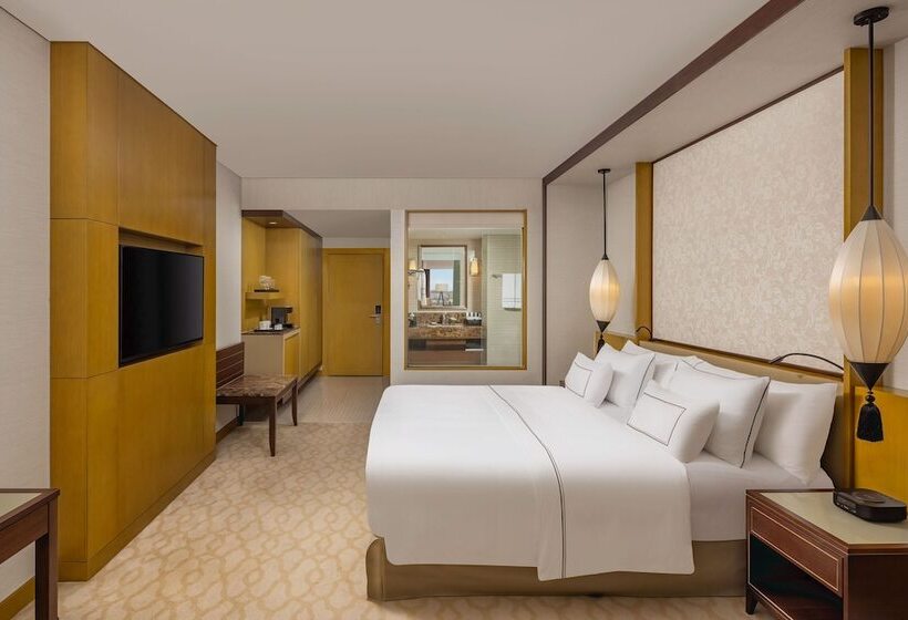 اتاق پرمیوم, Melia Hanoi