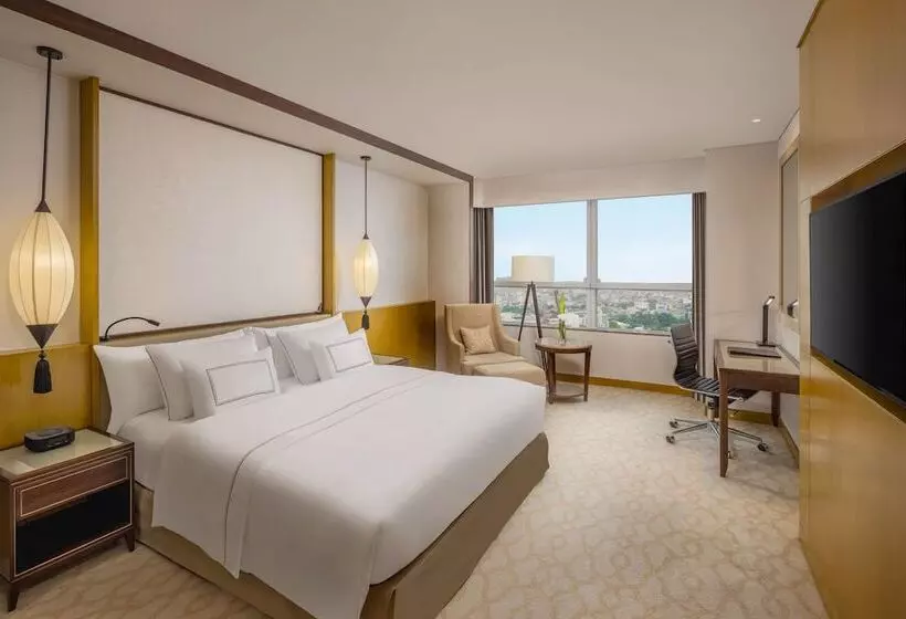プレミアムルーム, Melia Hanoi