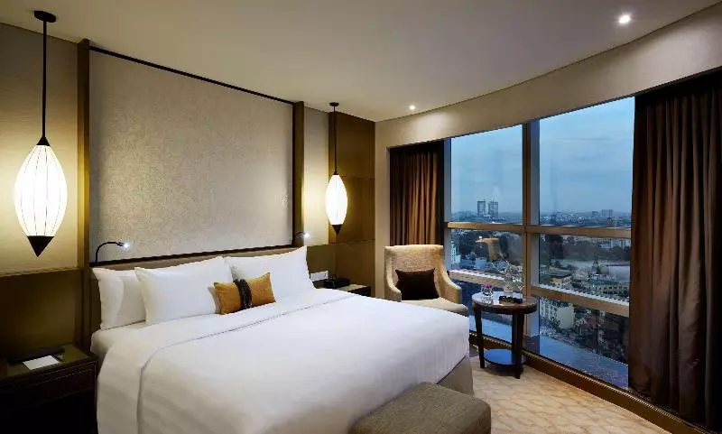 スイート, Melia Hanoi