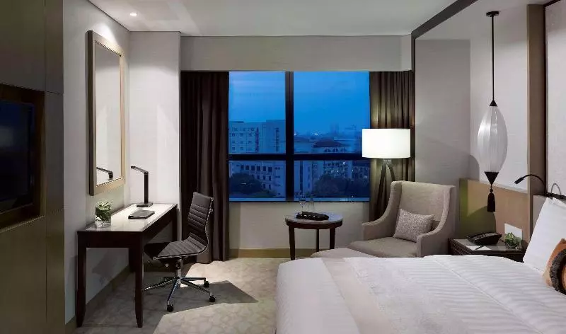 プレミアムルーム, Melia Hanoi