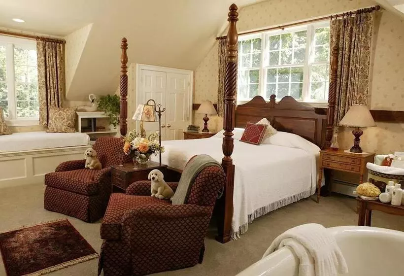キングサイズベッドのスイートルーム, Windham Hill Inn