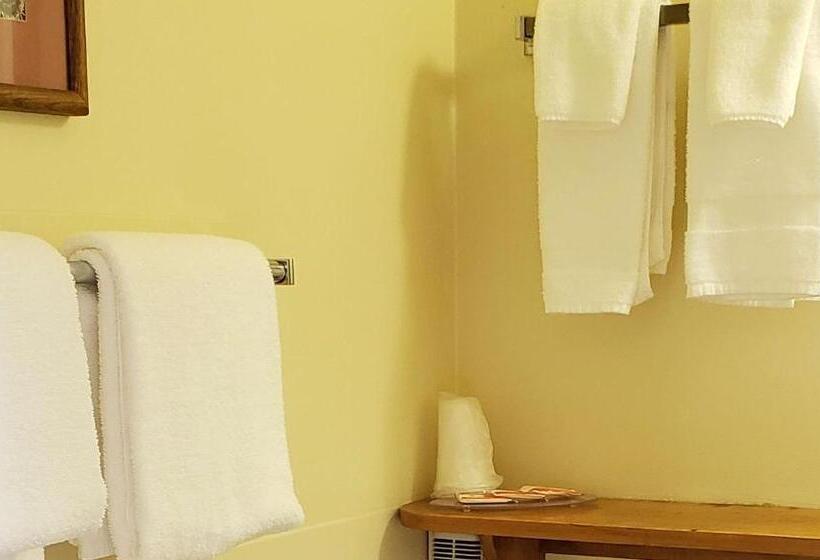 四人标准间, Windmill Inn Lynden