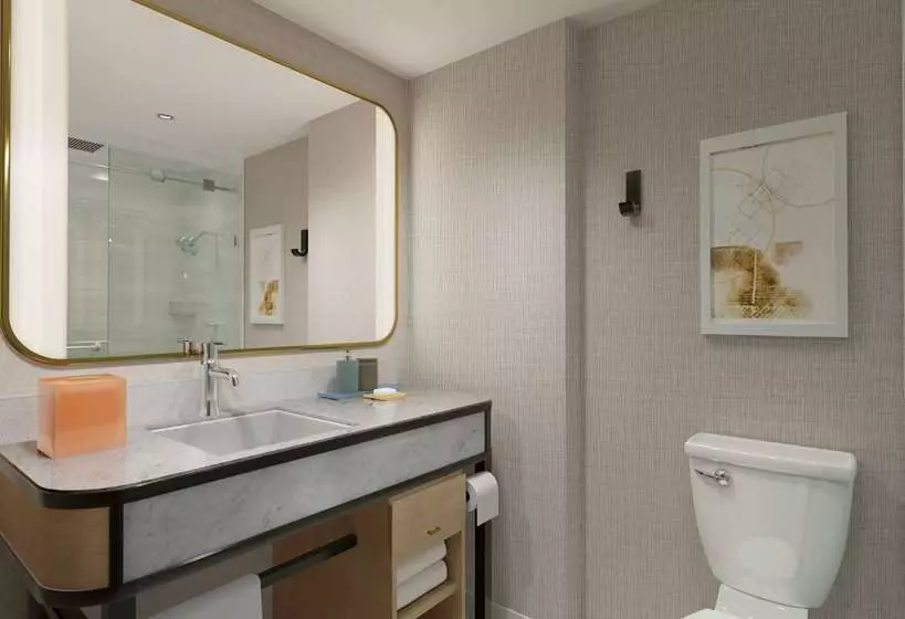 اتاق استاندارد با چشم‌انداز, Hilton Orlando Buena Vista Palace   Disney Springs® Area