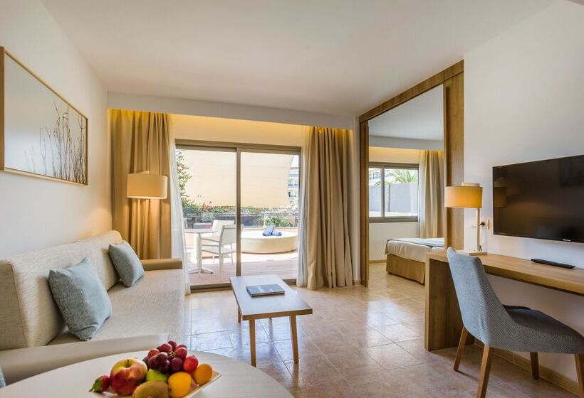 سوئیت رویال, Zafiro Palmanova