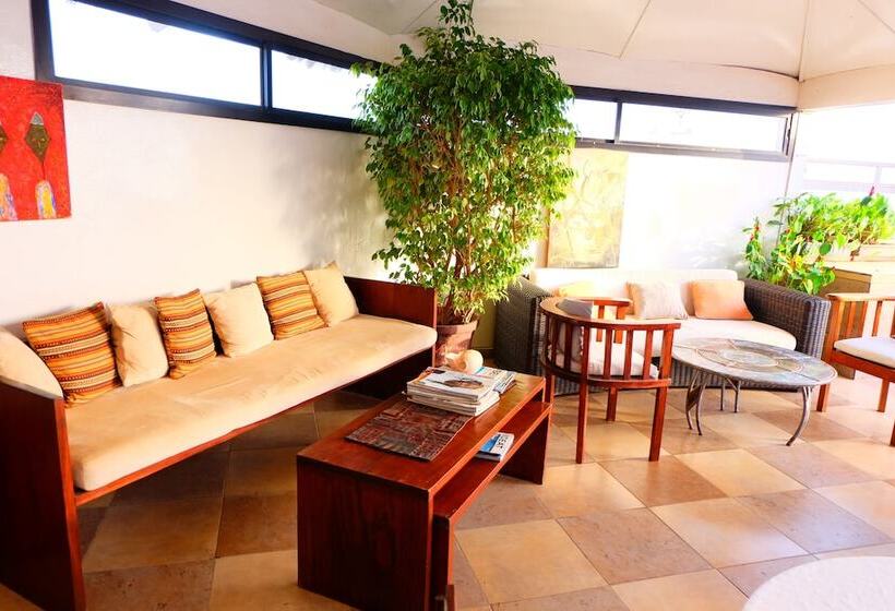 آپارتمان 2 خوابه, La Demeure