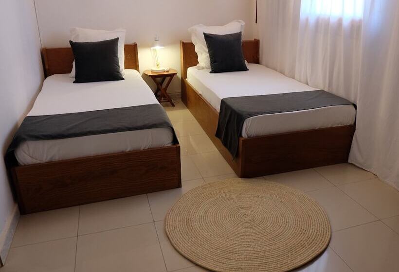 آپارتمان 2 خوابه, La Demeure