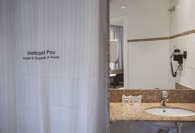 اتاق استاندارد سه نفره, Sant Pau