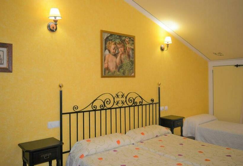 غرفة قياسية ثلاثية, Hospedium Hotel Rural Soterraña