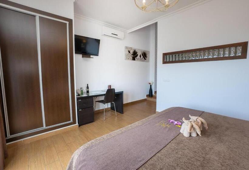 オーシャンビュージュニアスイート, Hostal Casa Mercedes