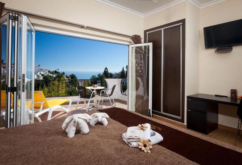 オーシャンビュージュニアスイート, Hostal Casa Mercedes