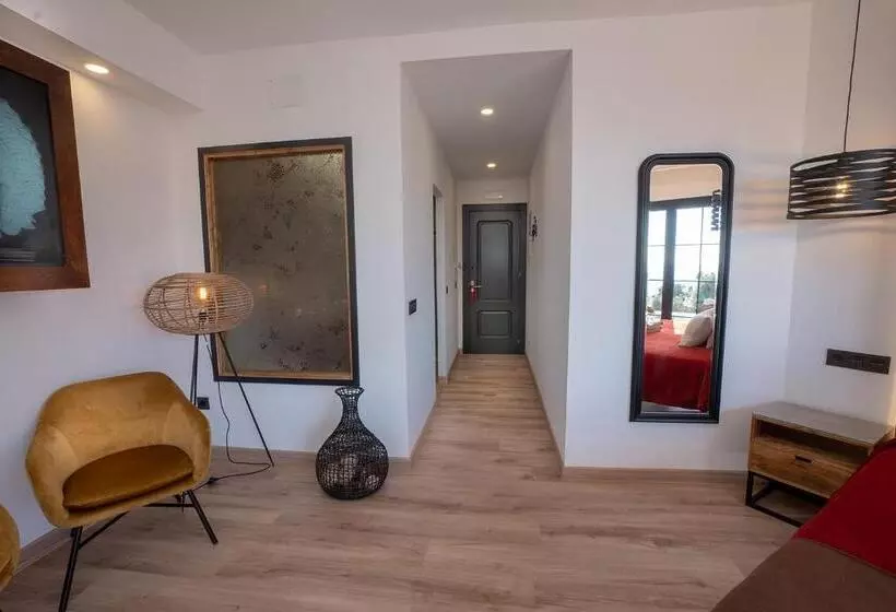سوییت با چشم‌انداز دریا, Hostal Casa Mercedes