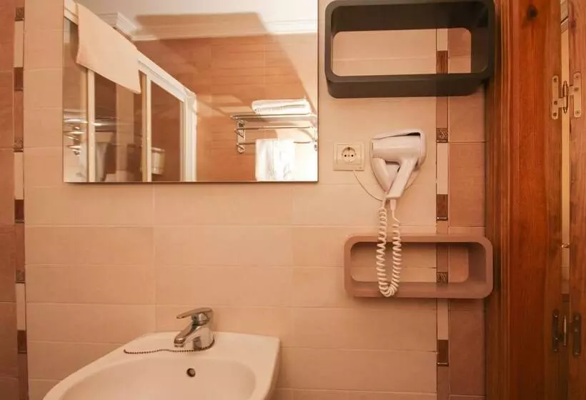 スタンダードルーム, Hostal Costa Azul