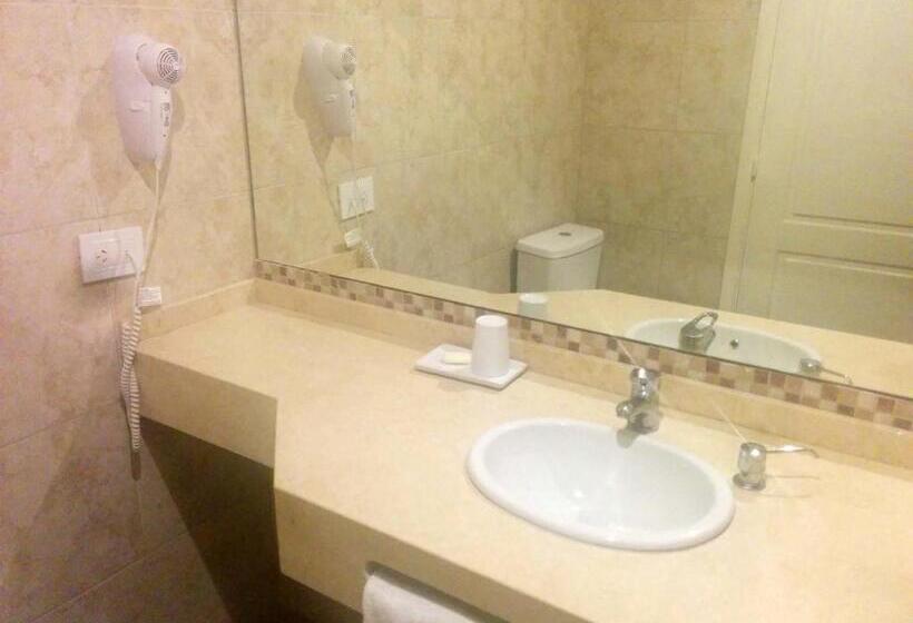 Семейный Номер, Wyndham Garden Campana