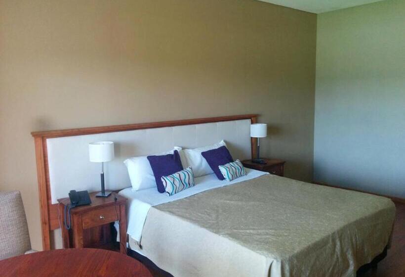 Номер Executive, Wyndham Garden Campana