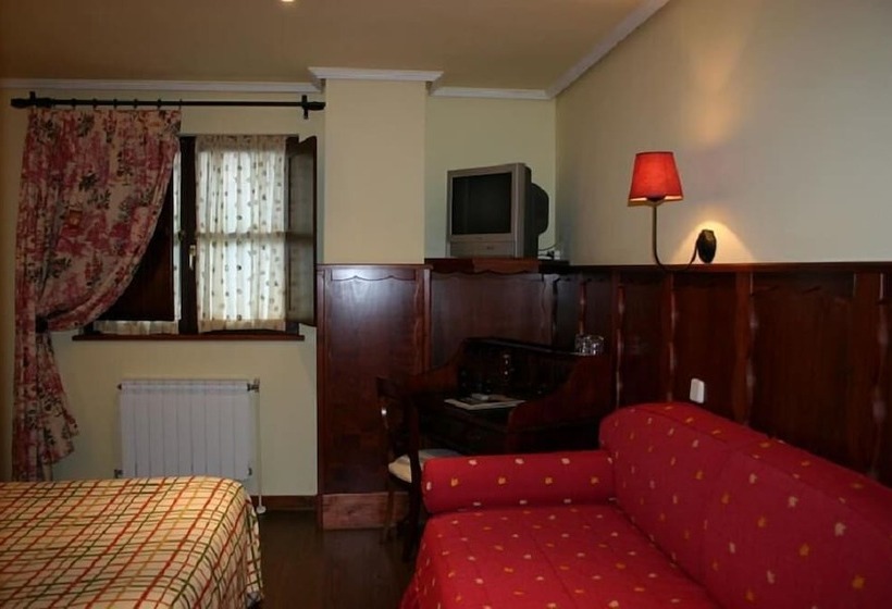חדר סטנדרט, Comillas