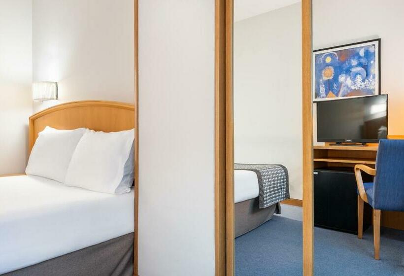 חדר סטנדרט יחיד, Exe Area Central