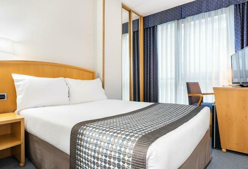 חדר סטנדרט יחיד, Exe Area Central