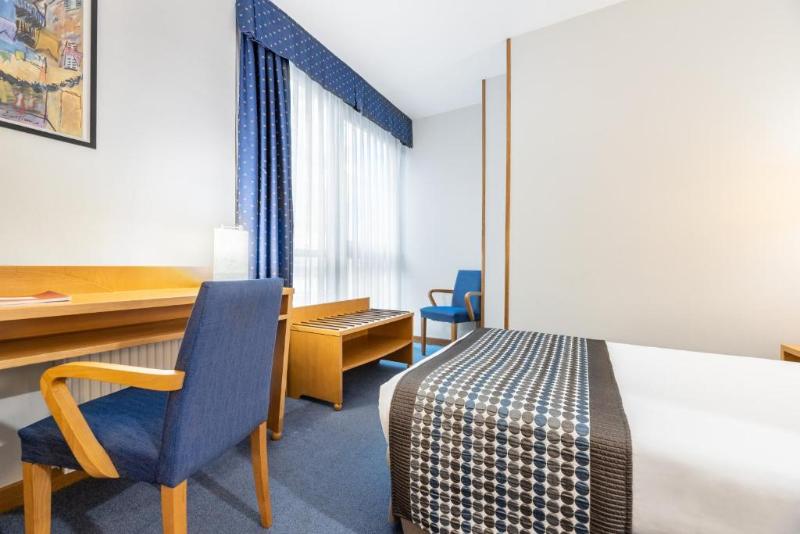 חדר סטנדרט לשלושה, Exe Area Central