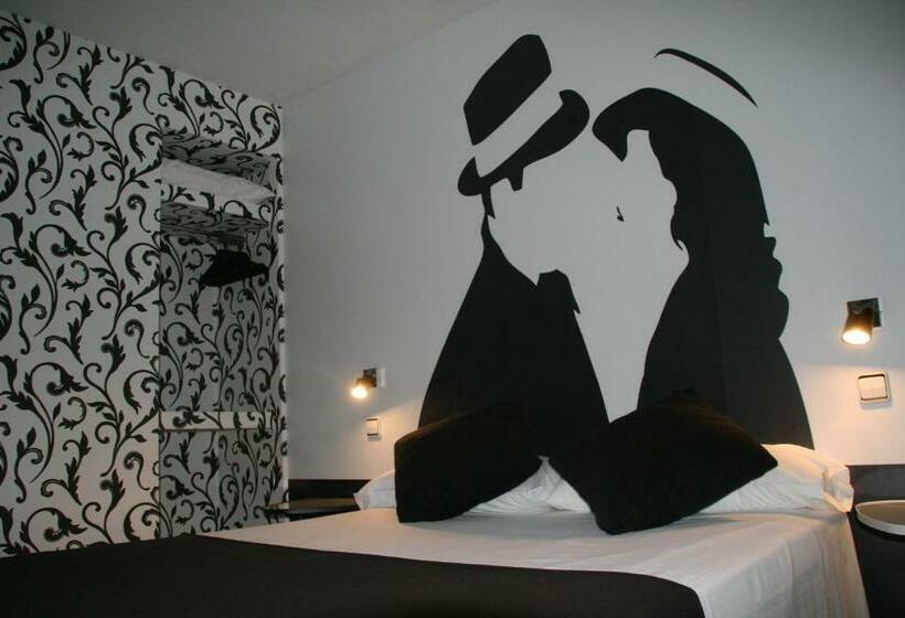 اتاق استاندارد, Indiana