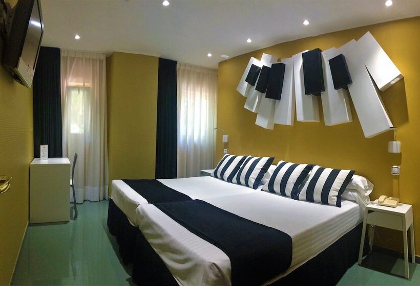 اتاق استاندارد, Indiana