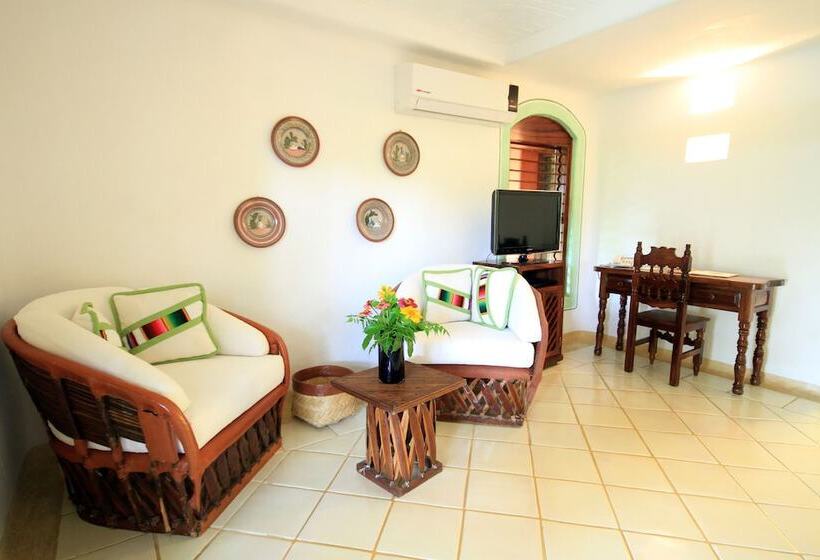 جناح مطلّ علي الحديقة, Las Alamandas