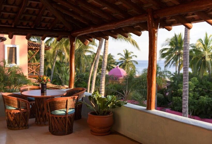 ماستر سويت يطل على البحر, Las Alamandas