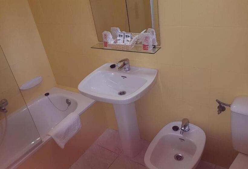 חדר סטנדרט, Los Acebos Cangas