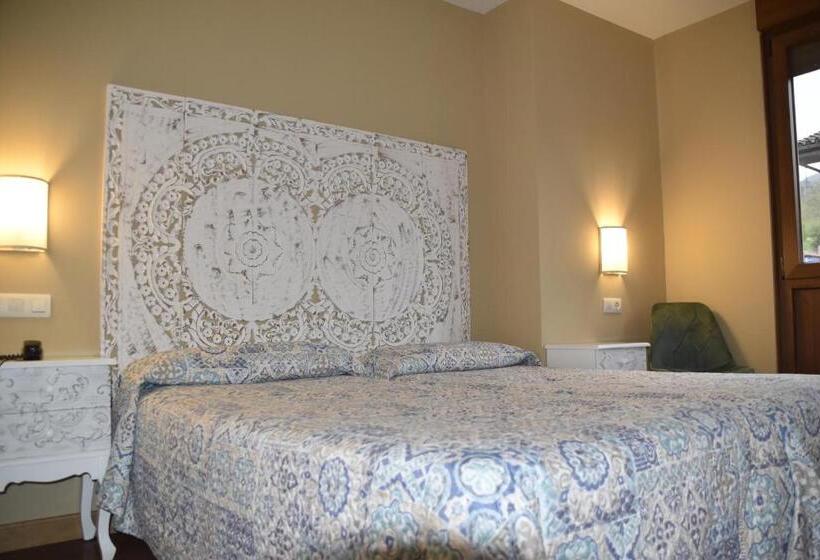 スタンダードルーム, Los Acebos Cangas