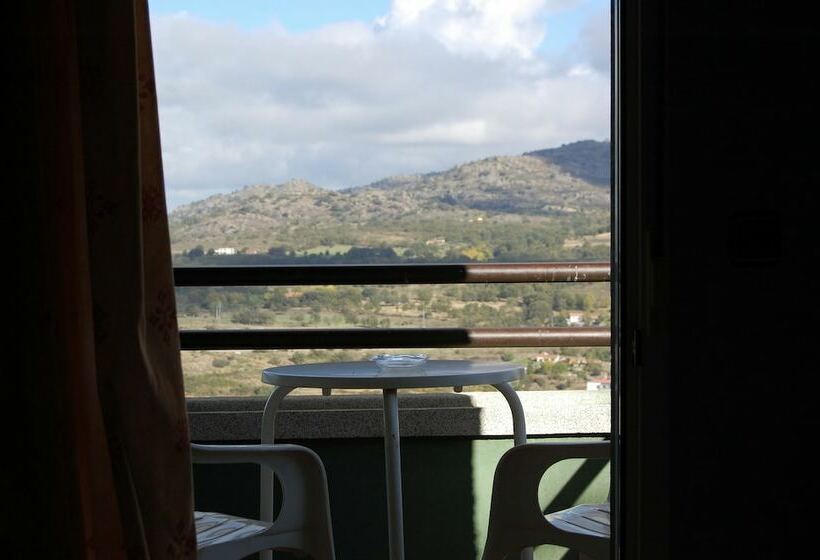 غرفة قياسية, Los Duques