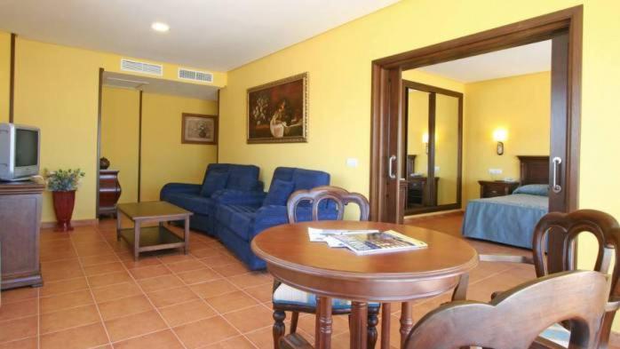 ジュニアスイート, Porfirio