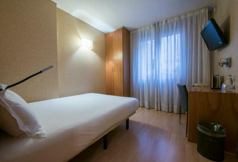 Одноместный Номер Basic, Silken Sant Gervasi